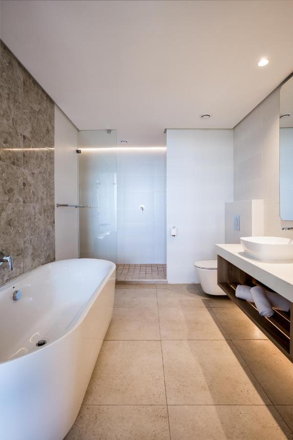 Bluewater Bay Sunrise Hotel Amsterdamhoek 외부 사진